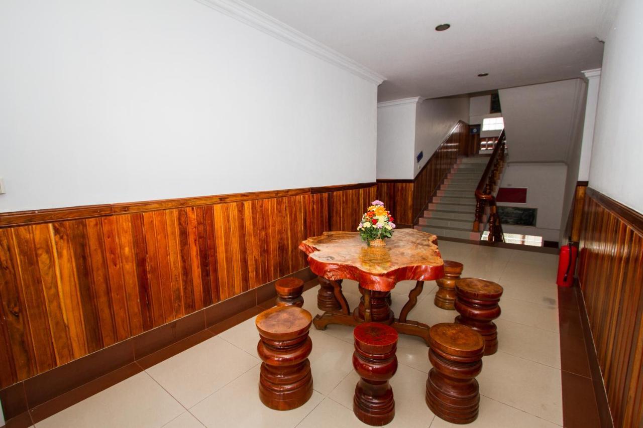 Botoum Hotel Sisophon Экстерьер фото
