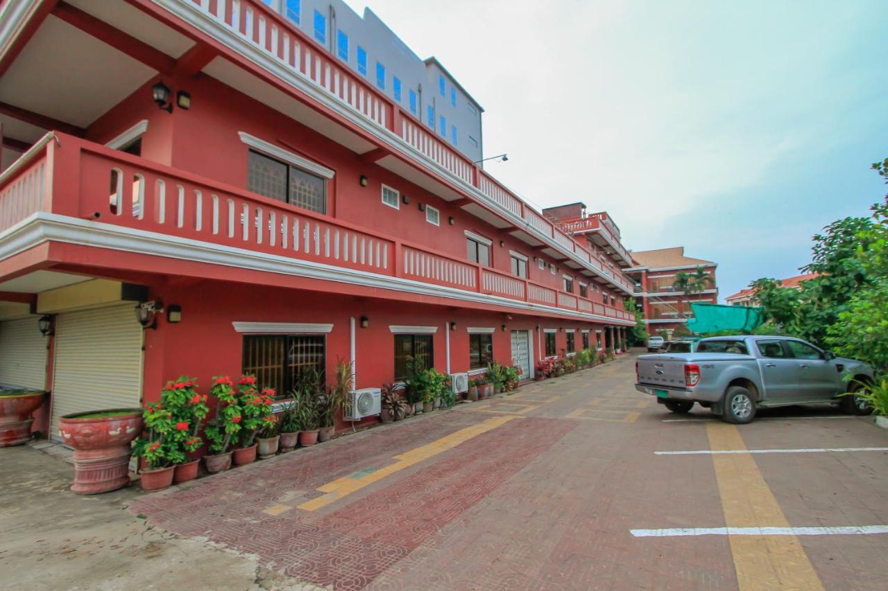 Botoum Hotel Sisophon Экстерьер фото