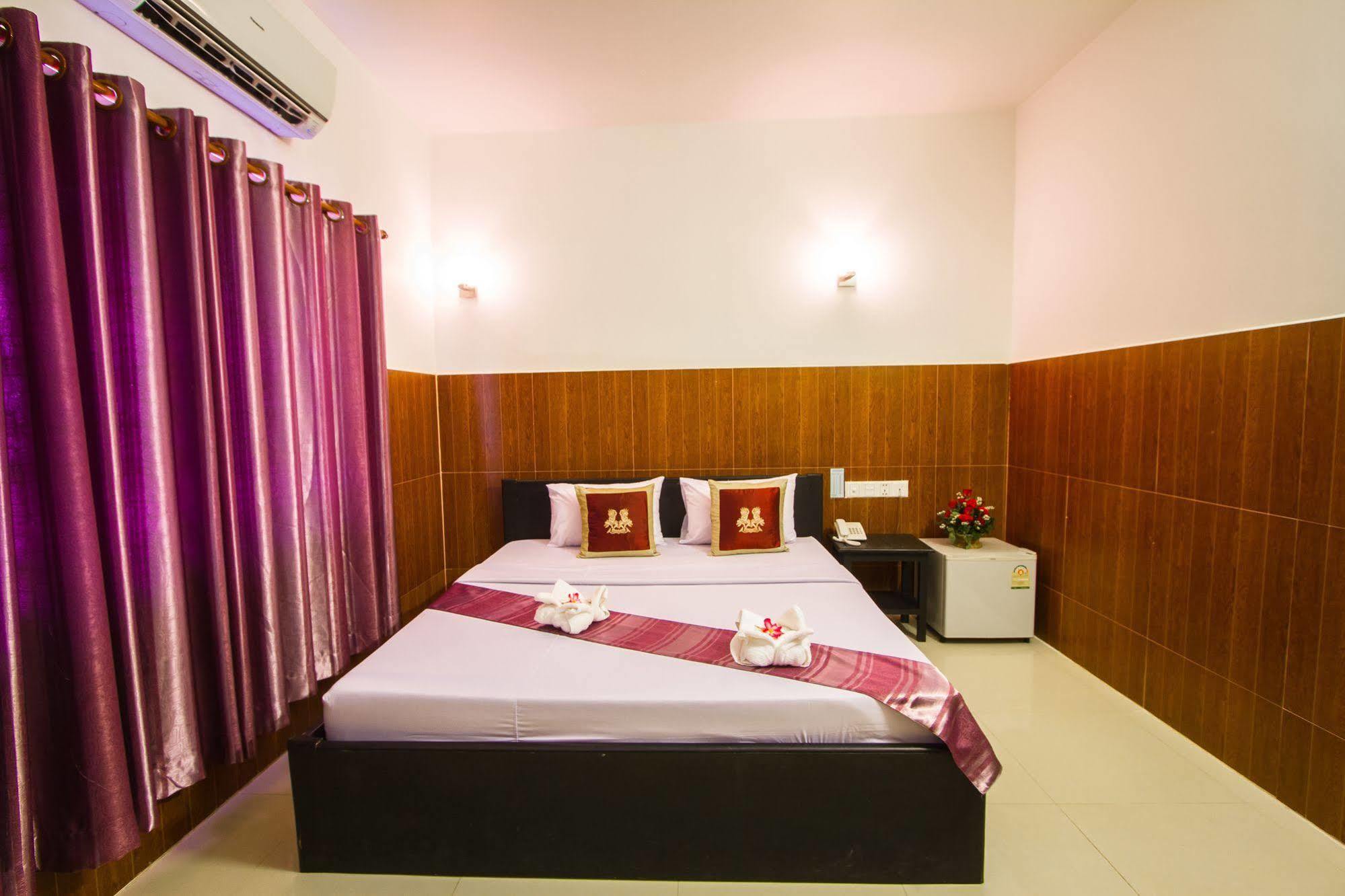 Botoum Hotel Sisophon Экстерьер фото
